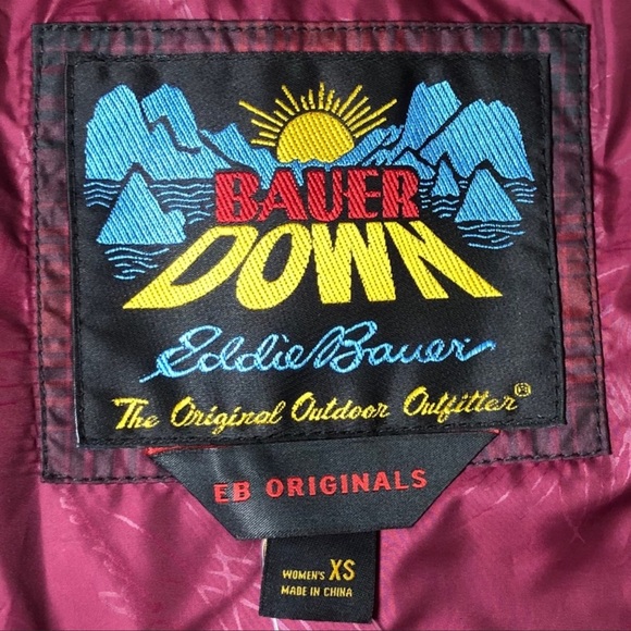 Eddie Bauer Skyliner Down Vest worn twice plaid red women’s small - Picture 6 of 6